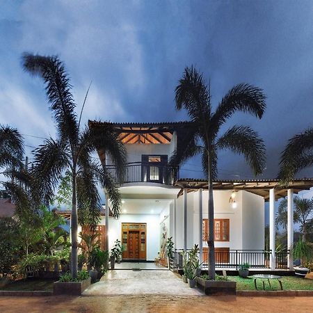 Gold Crown Residence Dambulla Kültér fotó